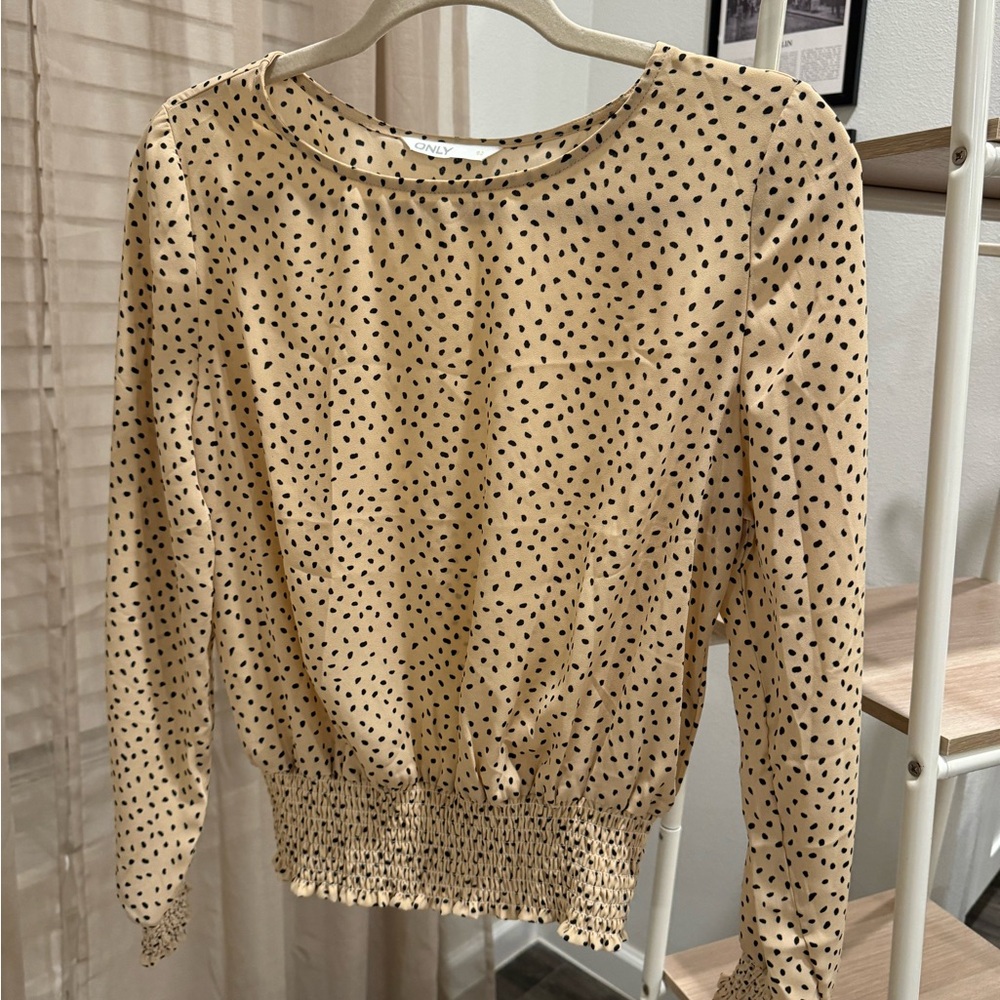 Flattering Polka Dot Blouse (Size S)